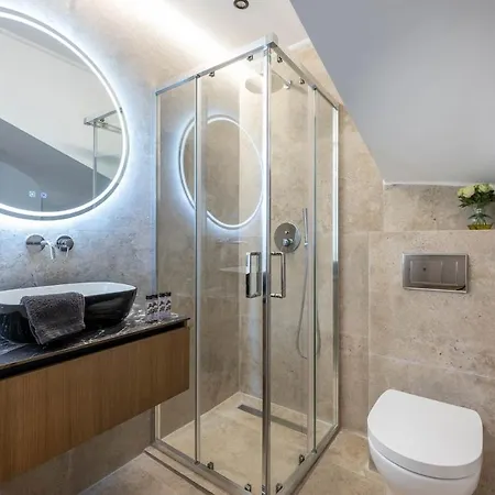 Lejlighed New - Luxury House Near The 3bdr-3bth *